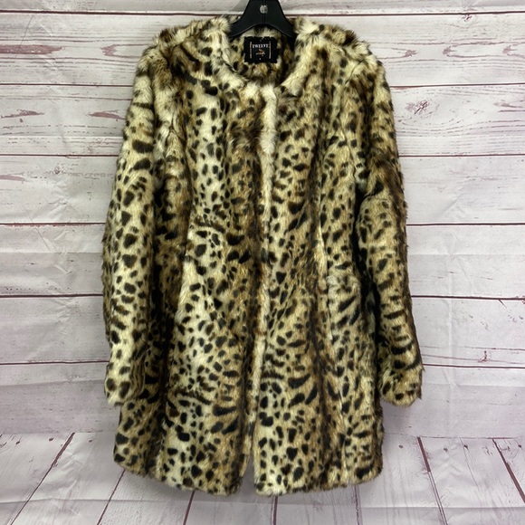 Twelve by Ontwelfth Jackets & Blazers - Faux Fur Leopard Print Pea Coat